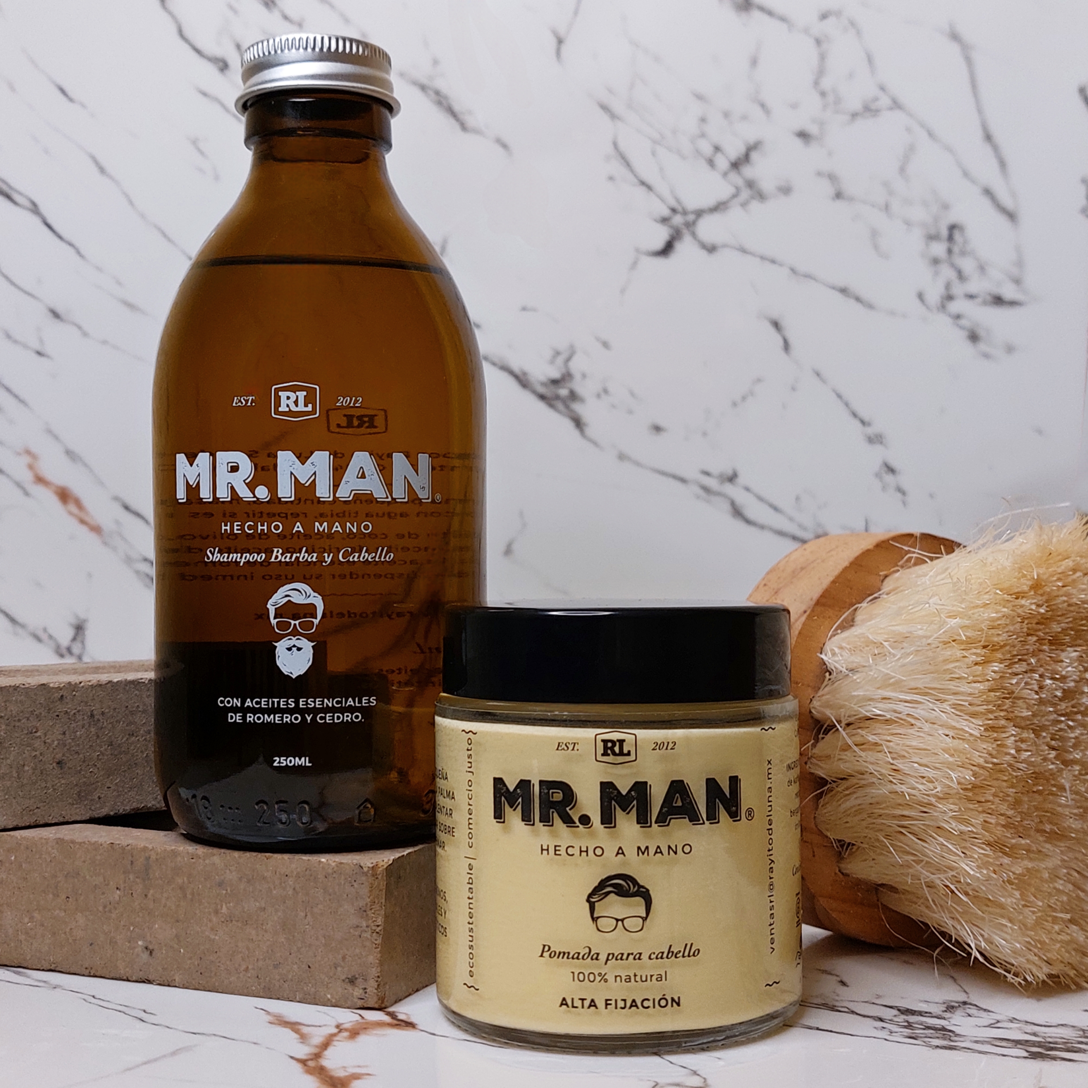 Kit control definido mr man shampoo y pomada para cabello